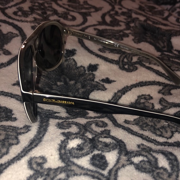 Sunglasses main image 4
